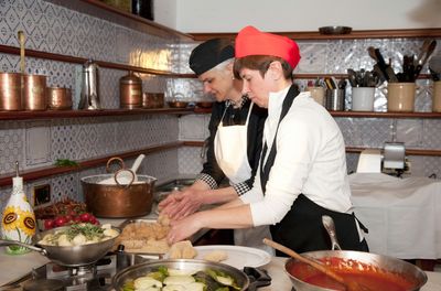 Kelas Memasak 5 Menu di Perbukitan Sorrento di Vila Keluarga