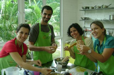 Authentic Malaysian Cooking Class in a Cooking Studio