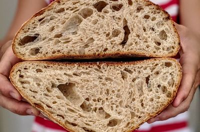 Rasakan Pengalaman Pembuatan Roti Kuno di Jantung Abruzzo
