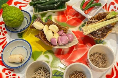 Кулинарный мастер-класс в Бангкоке: аутентичная тайская кухня с посещением рынка.