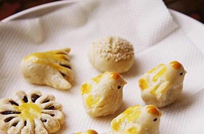 Kelas Kelompok Membuat Kue-kue Cina: Gaya Istana atau Gaya Persik dengan Dim Sum