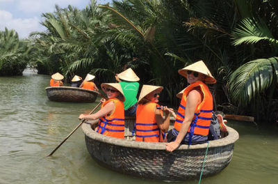 Thu Bon-rivier, mandboottocht en Vietnamese kookervaring