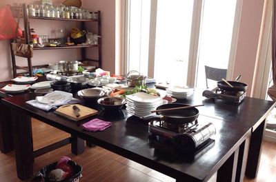 Half-Day Cyclo Cooking Class + Market Tour