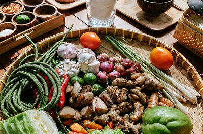 Discover Balinese Flavors with Local Chefs in Canggu