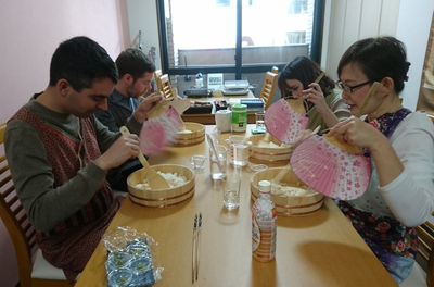 Enjoy Basic Sushi Cooking Class