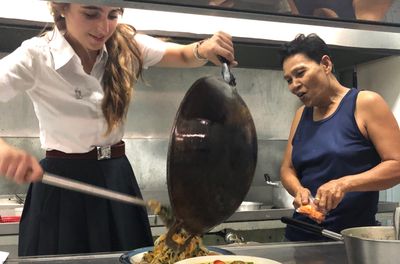 Mom's Authentic Home Style Thai Cooking Class