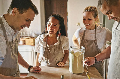 Kelas Membuat Pasta Buatan Tangan dengan Berbagai Rasa di Rumah Pertanian Kuno Tuscan
