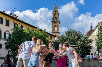 Pengalaman Kuliner dan Anggur Saat Matahari Terbenam di Florence