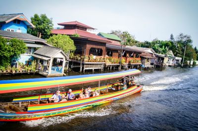 Foodie Tour & Private Boat Riding