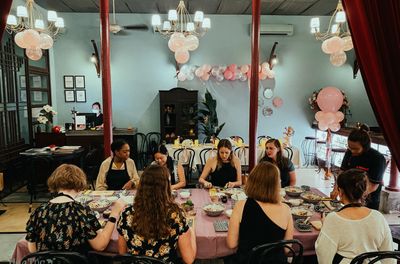Half-day Gourmet Trip with Hoa Túc Cooking Class