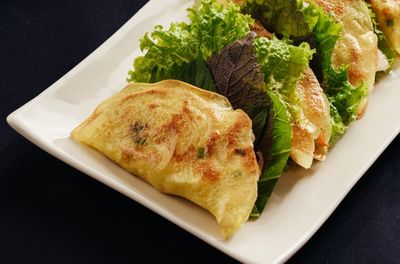 Half-day Gourmet Trip with Hoa Túc Cooking Class