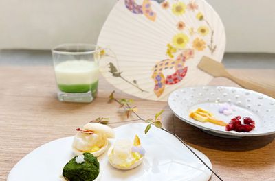 Uchiwa Fan Making with Matcha Latte and Japanese Sweets