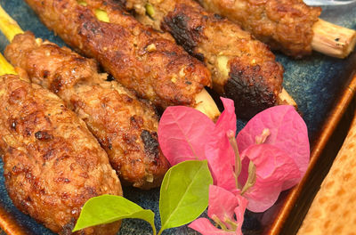 Hanoi: Craft 5 Authentic Bánh Mì Fillings with Fresh Green Tea or Coffee