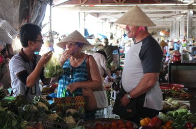Vietnam Home Cooking Expert with Authentic Markets Experiences