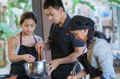 Khmer Cooking Class at a Local's Home with Market Tour