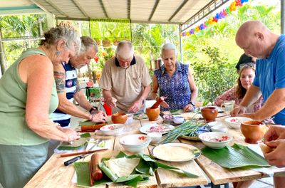 Market Tour Experience with Vietnamese Culinary Class in Hoi An