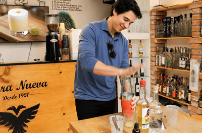 Esperienza di degustazione di Pisco e workshop di cocktail a Miraflores