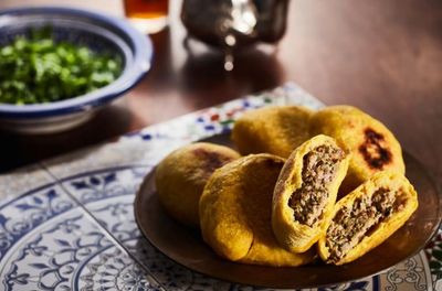 Moroccan Pastry Cooking Class with Souk Tour