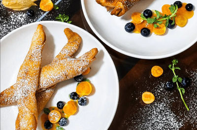 Lezione privata di preparazione di churros peruviani in una casa privata a Miraflores.
