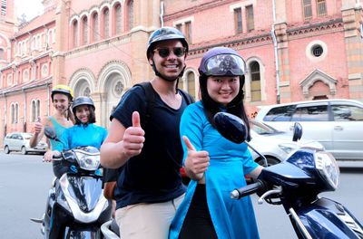 Saigon Food Adventure on Scooters with Passionate Girl Riders