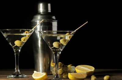 Hanoi Cocktails & Cuisine Experience: Mix, Pair, and Savor