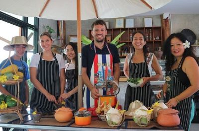 Lerne die Geheimnisse thailändischer Gastronomie auf einer Bio-Farm