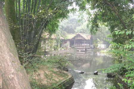 Dufu Thatched Cottage