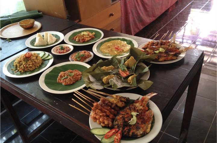 Cook 10 Balinese Dishes & Visit a Market