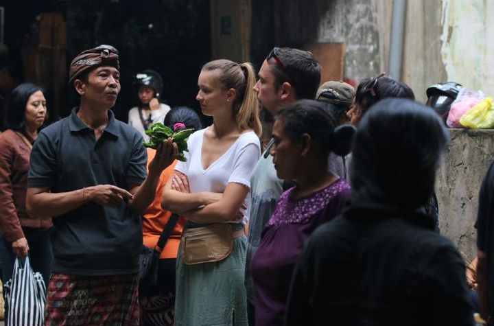 Periuk Balinese Traditional Cooking Program and Culture Experience
