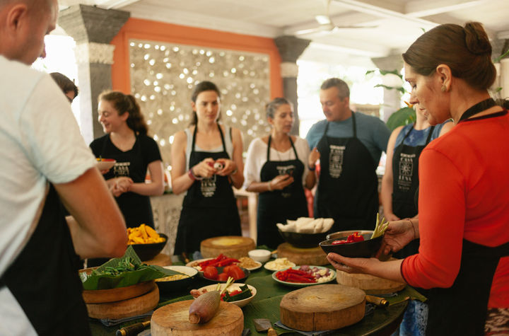Casa Luna Balinese Cooking Class with Local Market Tour