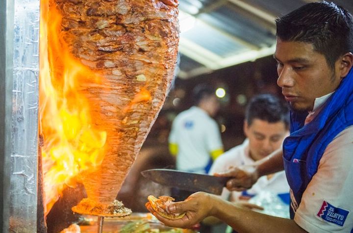Colonia Narvarte at Night: Tacos, Chelas & Mezcal!