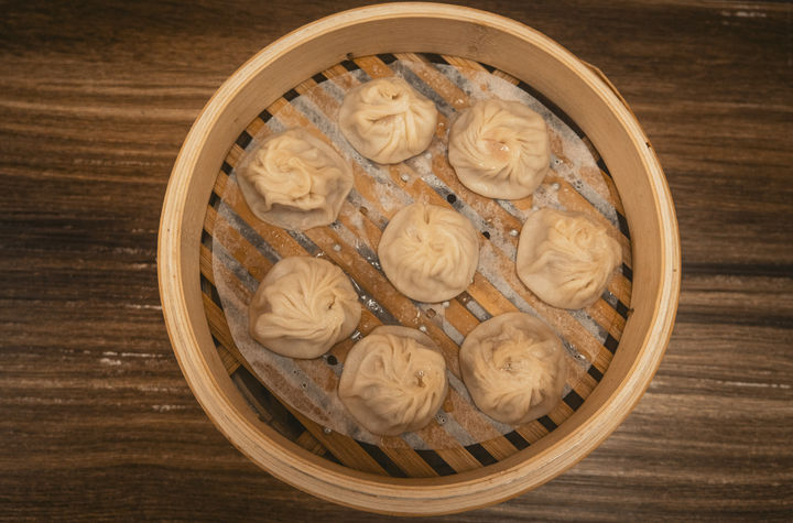 Keelung Market Tour & Soup Dumpling Workshop: A Taste of Local Life