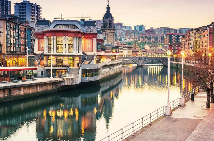 Gastronomic Tour Through the Center of Bilbao