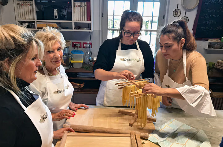 Hands on Tuscan Cooking at Chef Simonetta's Home Kitchen in Cortona
