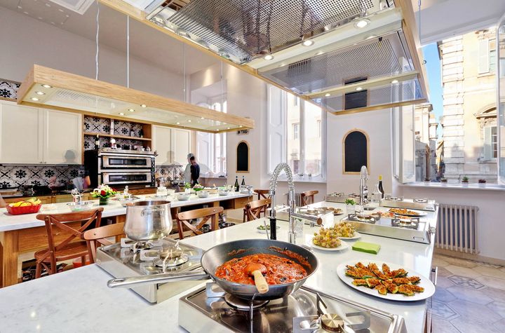 Hands-on Rome Pasta Making & Tiramisu Cooking Class
