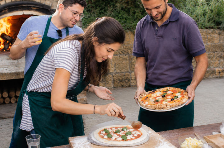 Italian Pizza & Gelato Making Class at a Private Tuscan Estate