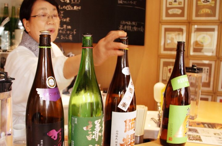 Luxury Sake and Whisky Nightlife Tour in Kyoto
