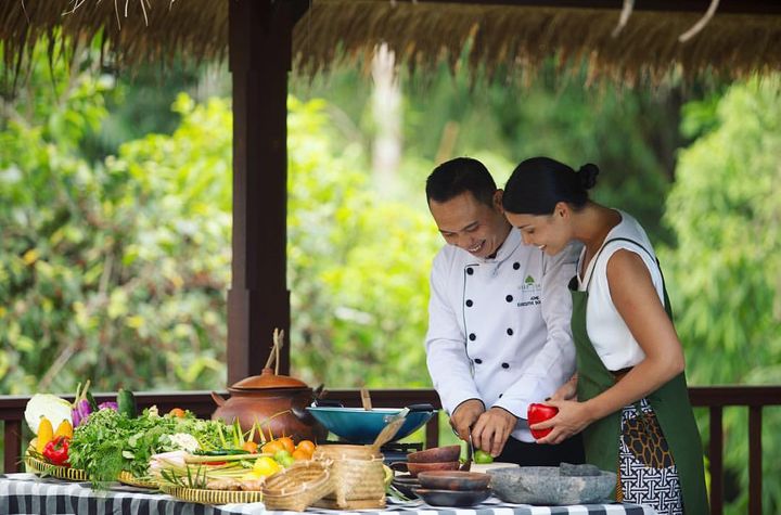 Cours de cuisine végétale majestueux à la bibliothèque d'herbes aromatiques d'Ubud