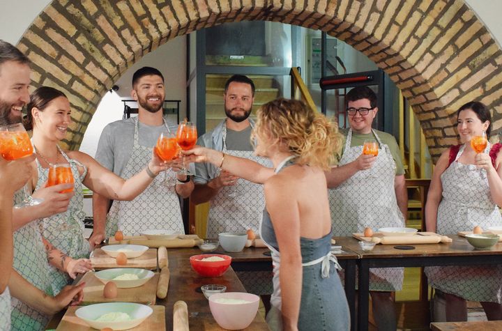 Private Experience: Spritz & Spaghetti Cooking Class in Rome