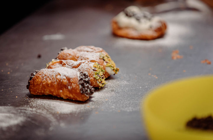 Rome Delights: Gelato, Tiramisu, and Cannoli Culinary Class
