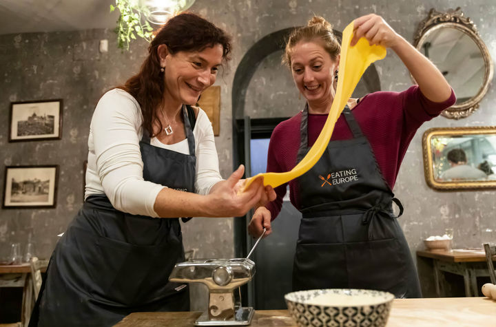 Trastevere Pasta Making Experience in Rome
