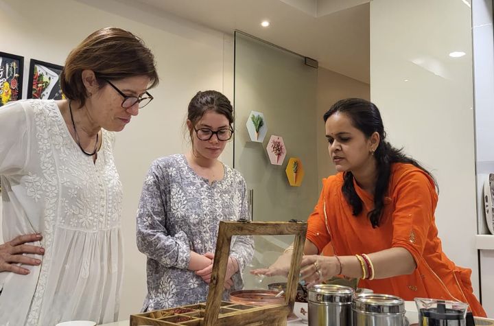 Suroth House Cooking Class with Market Tour