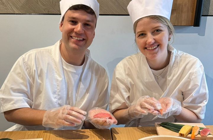 Atelier de fabrication de sushis à Namba
