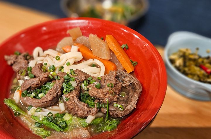 Taipei Market Secrets & The Ultimate Beef Noodle Soup Experience