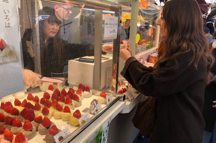 Tsukiji Fish Market Food Tour Best Local Experience In Tokyo