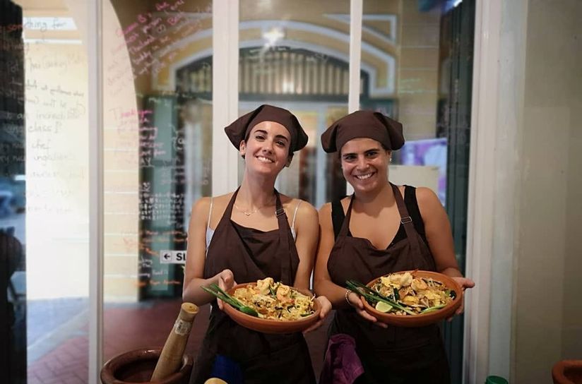 Clay Pot Thai Cooking Mate Cook Authentic Thai Food Near Wat Pho