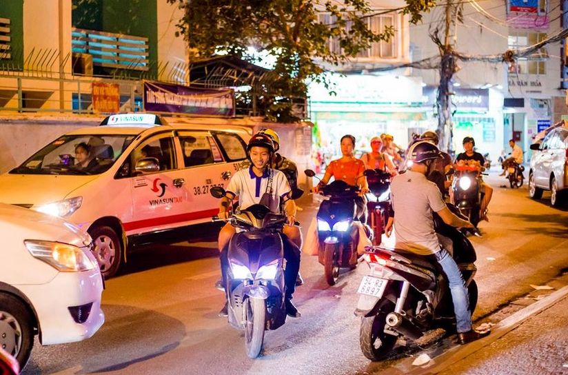 Street Food Man: Ho Chi Minh City Food By Night, Private