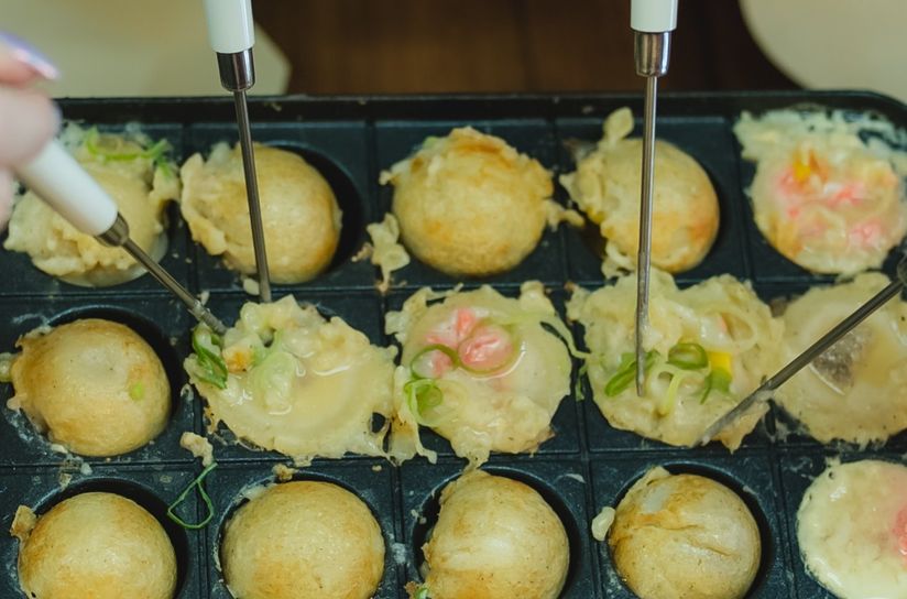 Osaka Takoyaki Master: Fun Cooking Experience