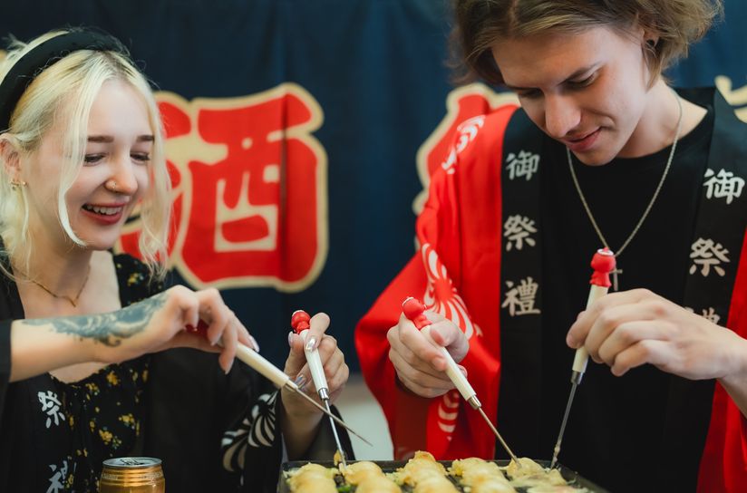 Osaka Takoyaki Master: Fun Cooking Experience