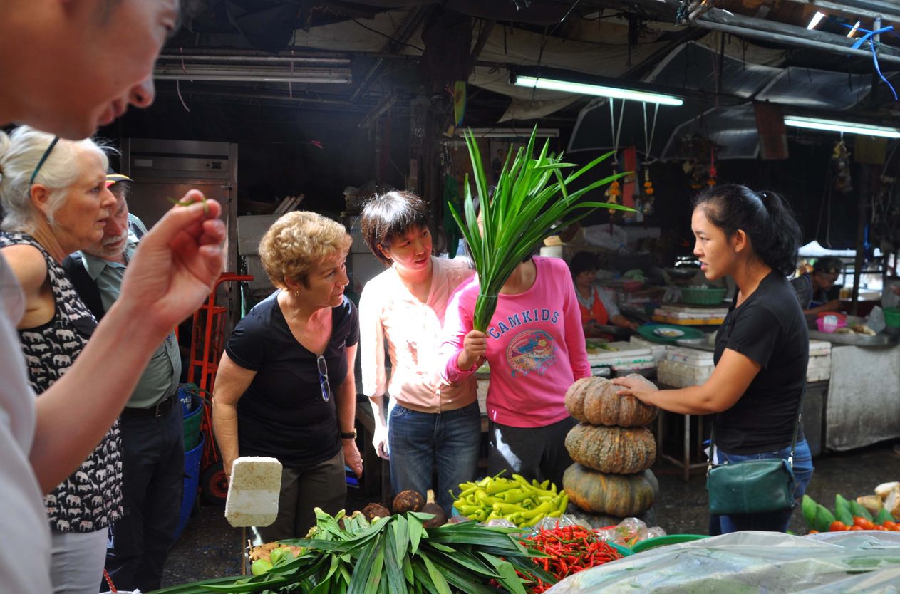 å°åå¸å ´è¦å­¦ãã¢ã¼ä»ãããªã¯ã³ã¿ã¤æçæå®¤